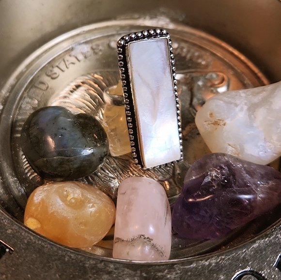 Stunning, S9,Long, Rectangle-Shaped, Natural Mother-O-P Ring.Absolutely Gorgeous - Picture 2 of 4